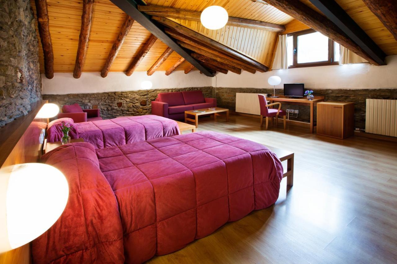 Rural Cal Miquel Hotel